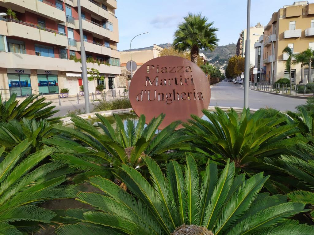 Lavori di riqualificazione urbanistica Piazza Martiri d'Ungheria