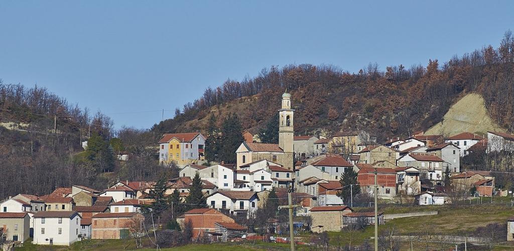 Frazione di Vigoponzo (Immagine scattata da Terensky e diffusa sotto licenza creative commons 3.0 unported, l'immagine è stata ritagliata)