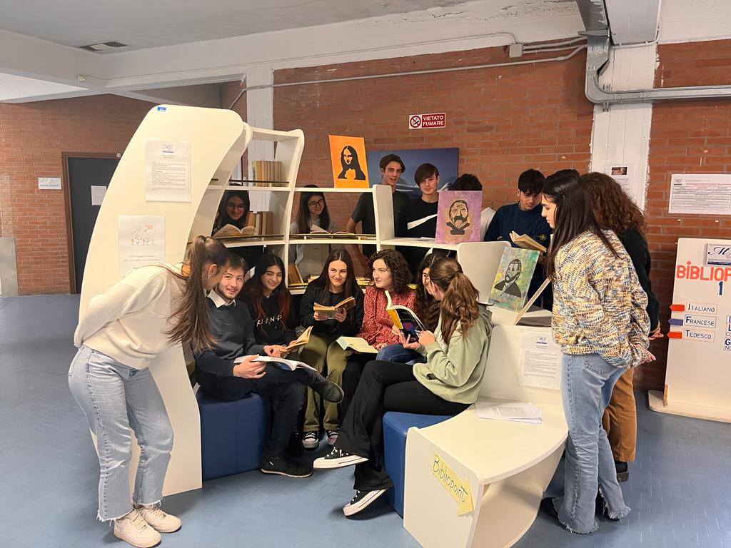 Umarells in azione Supervisione degli Umarells