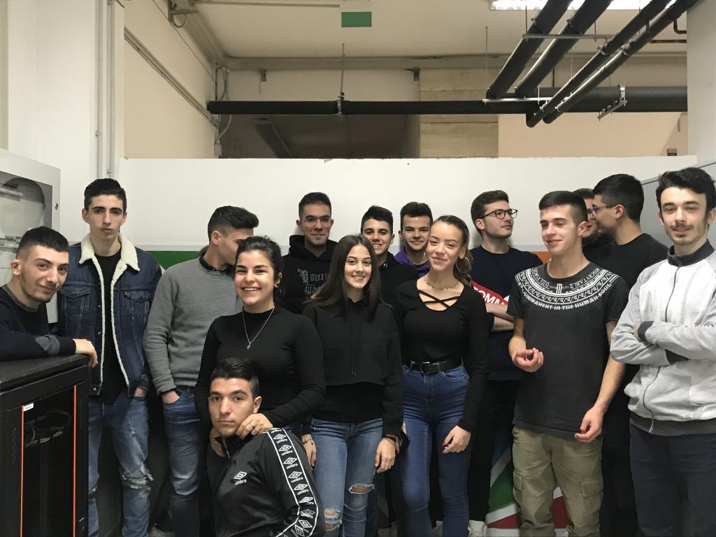 FUTURE IS IN THE PAST Foto della classe