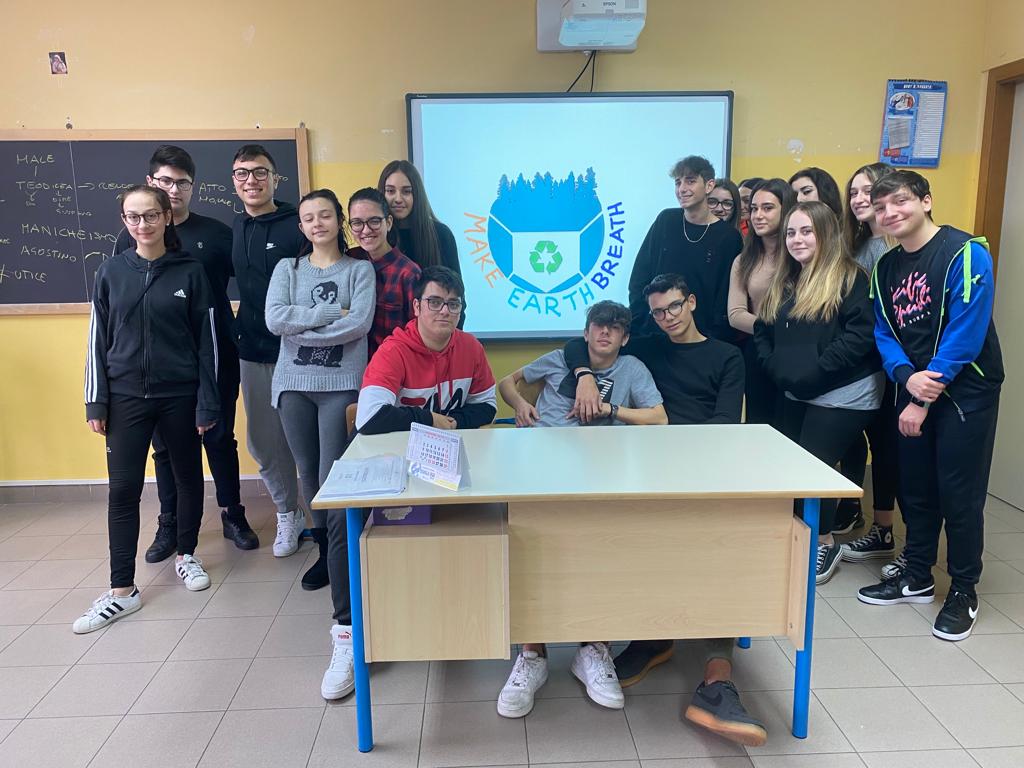 MAKE EARTH BREATH classe 3D IIS PERTINI indirizzo biotecnologie sanitarie
