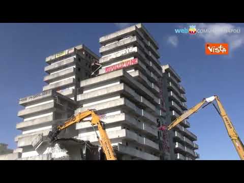 TG Siani - la storia delle Vele di Scampia: dalla costruzione all'abbattimento